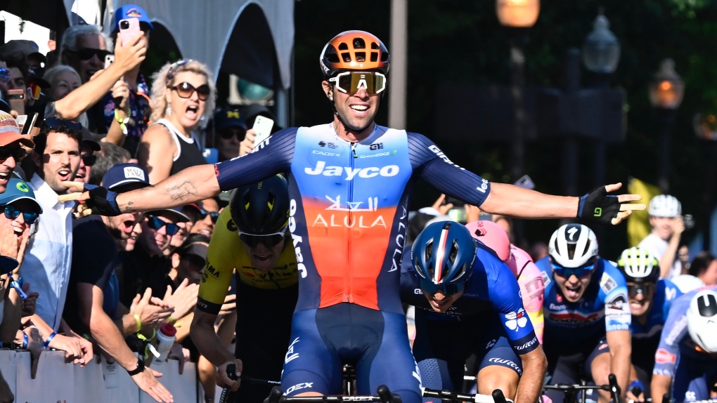 Australia’s Michael Matthews earns third win at Quebec cycling GP [Video]