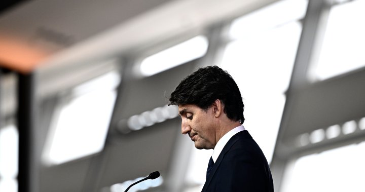 As Parliament returns, support for Trudeau at new low: poll – National [Video]