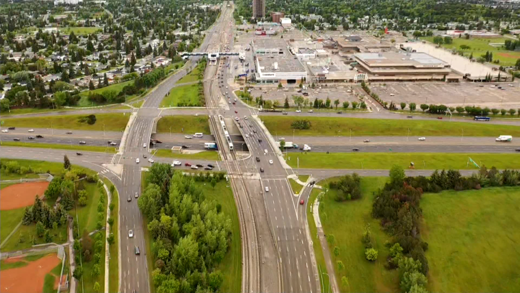 Vehicle blocking Whitemud Drive | CTV News [Video]