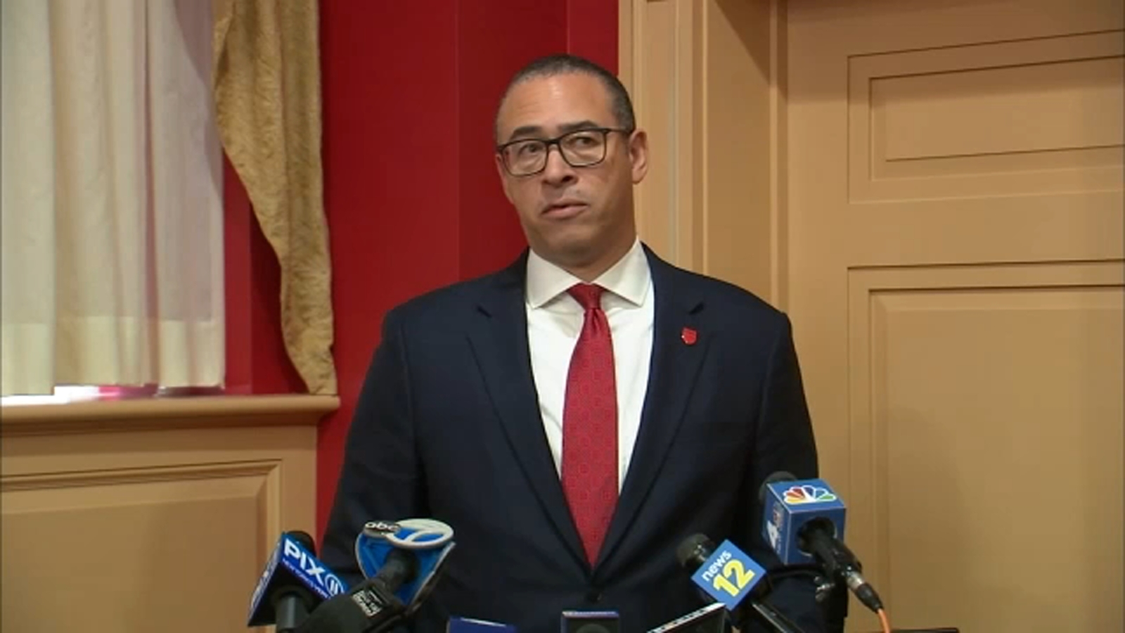 Rutgers University President Jonathan Holloway stepping down at end of academic year [Video]