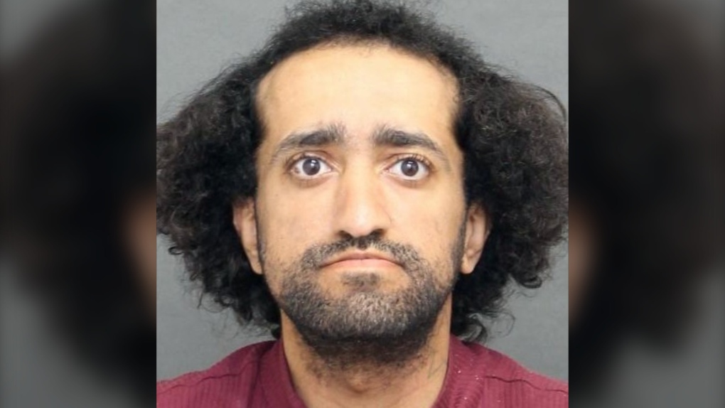 Toronto man charged after three women sexually assaulted at York University [Video]