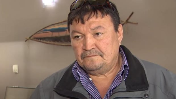 N.W.T. MLA says Sahtu communities are in ‘a huge crisis’ after barge cancellations [Video]