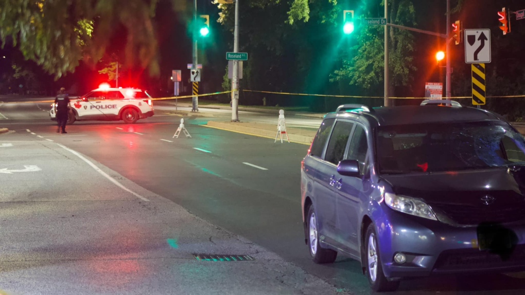 Pedestrian hit by vehicle at Dougall and Roseland [Video]