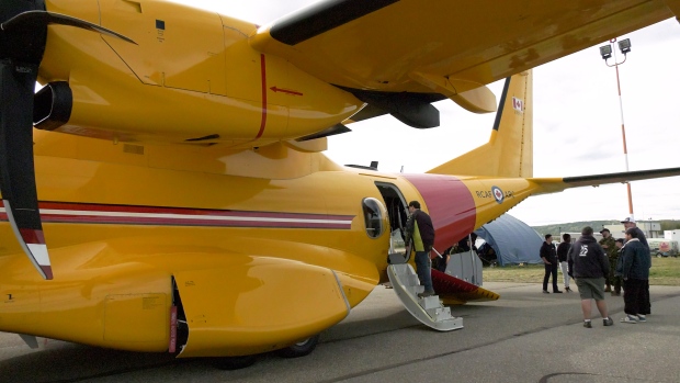 Dawson Creek aviation students get hands-on experience with military aircraft [Video]