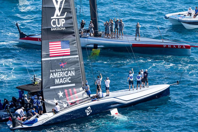 Luna Rossa progresses to Louis Vuitton Cup Challenger Final [Video]