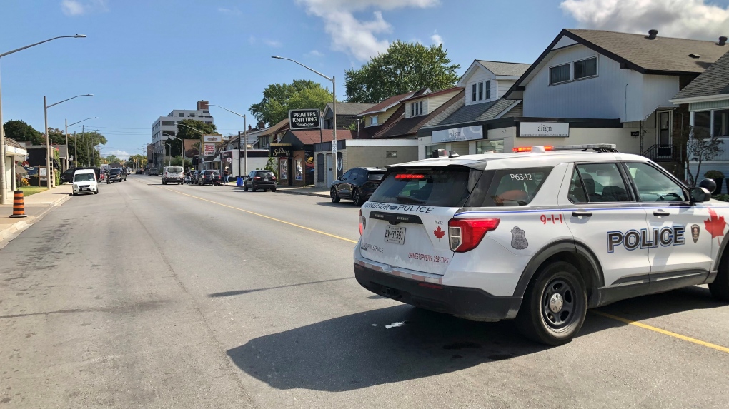 Active investigation on Ottawa Street east of Kildare Road [Video]