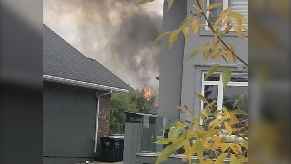 Saskatoon garage fire nearly spread to home, fire department says [Video]