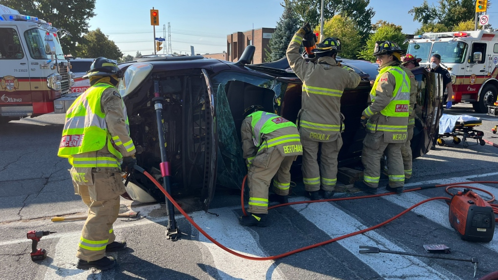 Firefighters extricate driver trapped after collision near high school in Ottawas south end [Video]