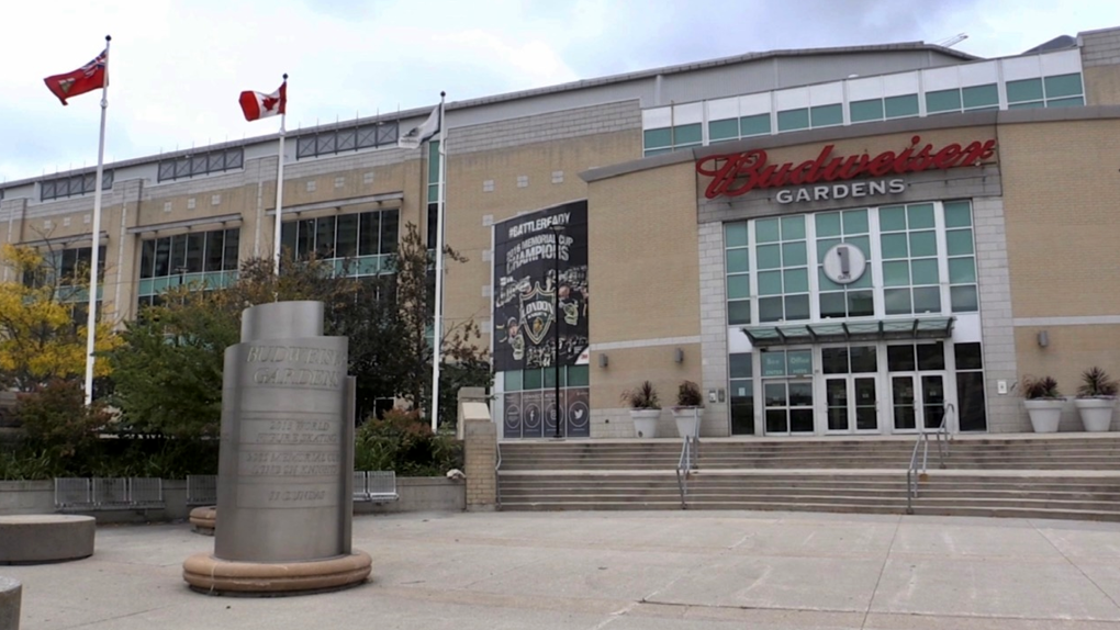 Budweiser Gardens goes cashless | CTV News [Video]