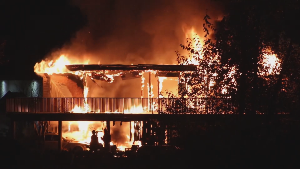 House destroyed by fire in rural part of Surrey, B.C. [Video]