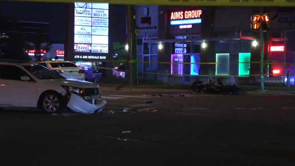 Driver, motorcyclist hurt in Etobicoke crash [Video]