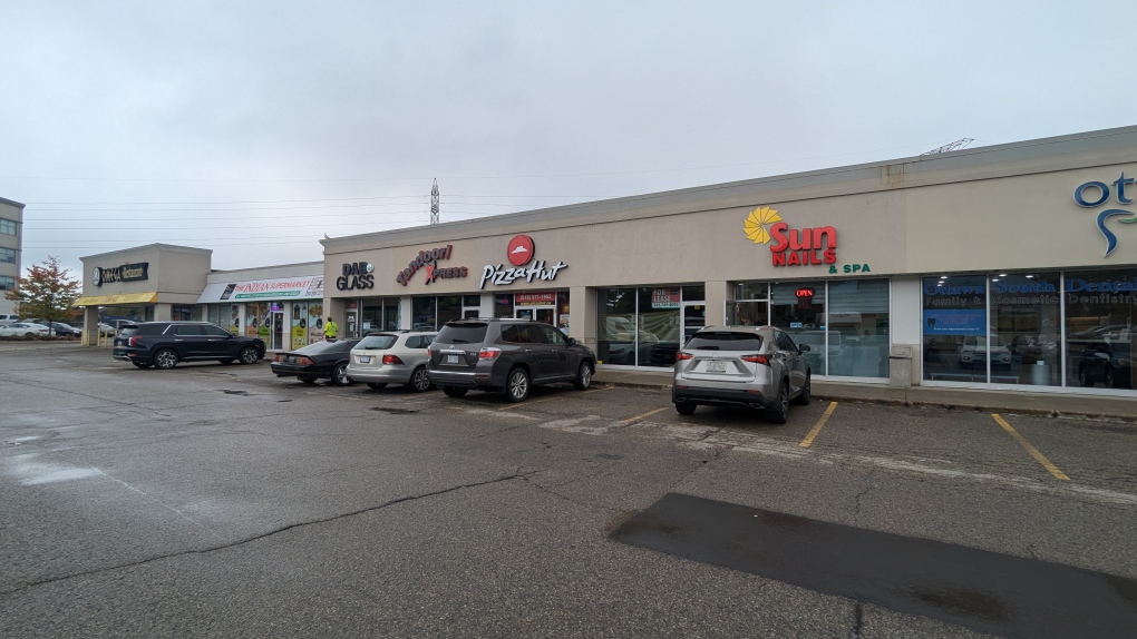 3 teens arrested following alleged armed robbery in Kitchener [Video]