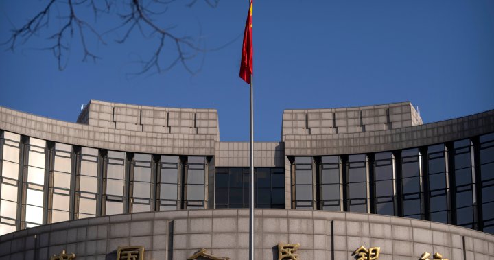 Chinese central bank injects stimulus in bid to boost flagging economy – National [Video]