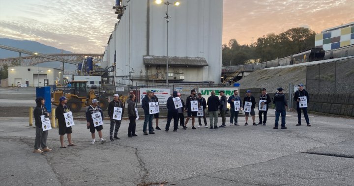 It will slow everything: Strike starts at 6 Metro Vancouver grain terminals [Video]