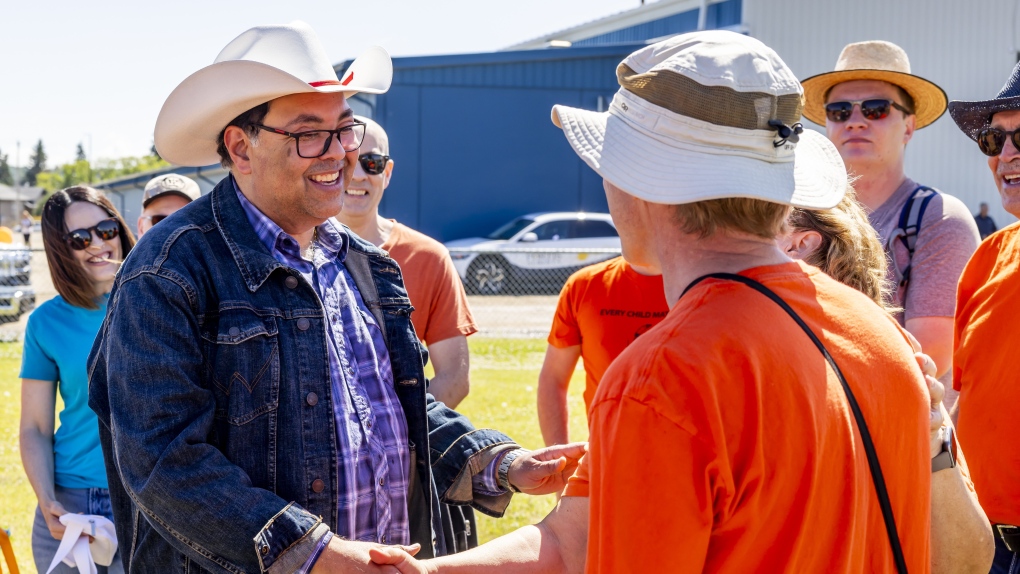 Alberta NDP needs more representation in rural areas: Nenshi [Video]