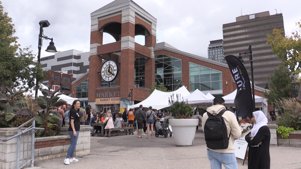 United Way Harvest Lunch draws a crowd to Covent Garden Market [Video]