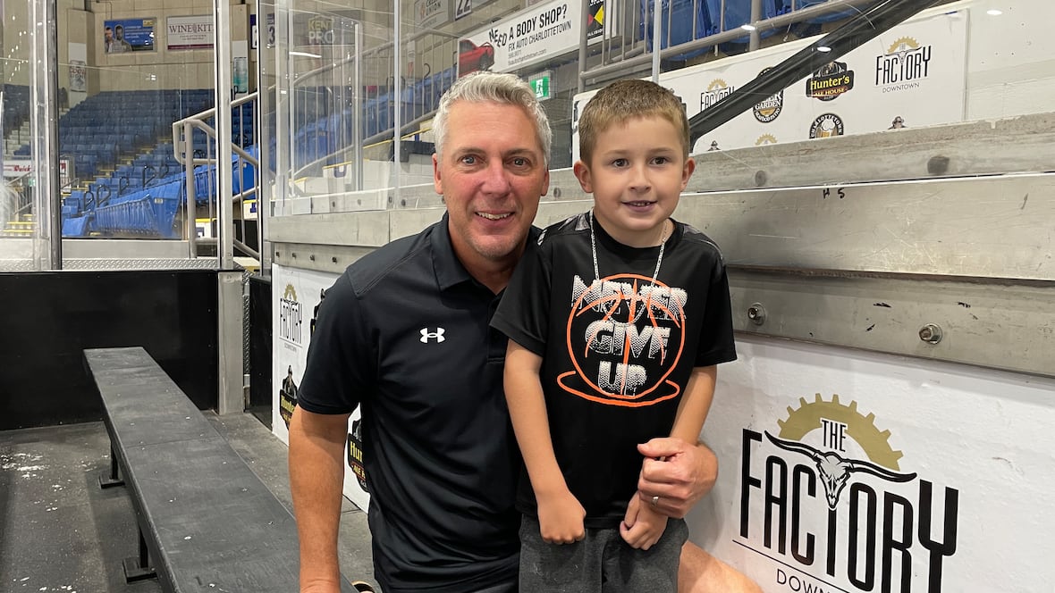 The Charlottetown Islanders’ newest coach … is 8 years old? [Video]