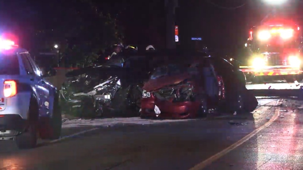 Mississauga pileup: 4 people taken to hospital [Video]