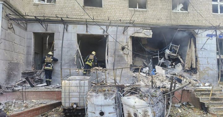 Russian strikes on medical centre kill 9 people in Ukrainian city of Sumy – National [Video]