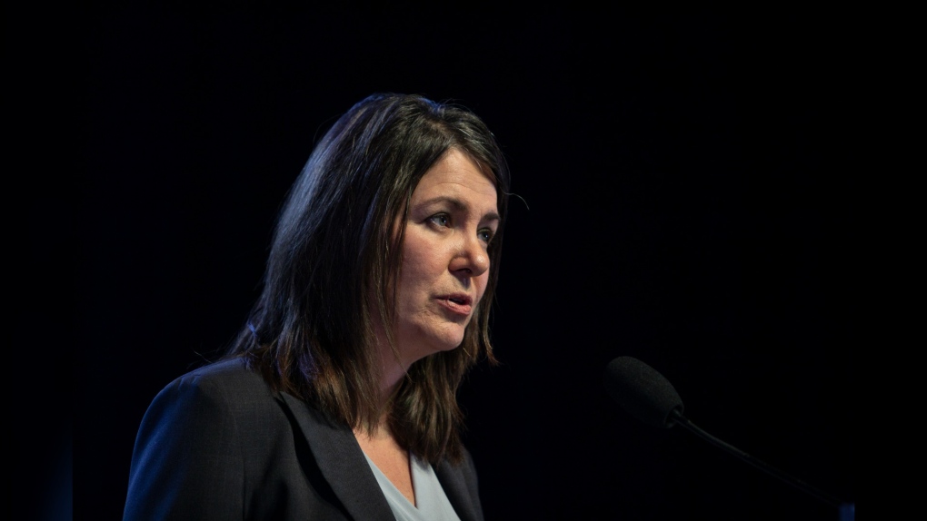 Danielle Smith addresses Indigenous deaths in police custody on radio program [Video]