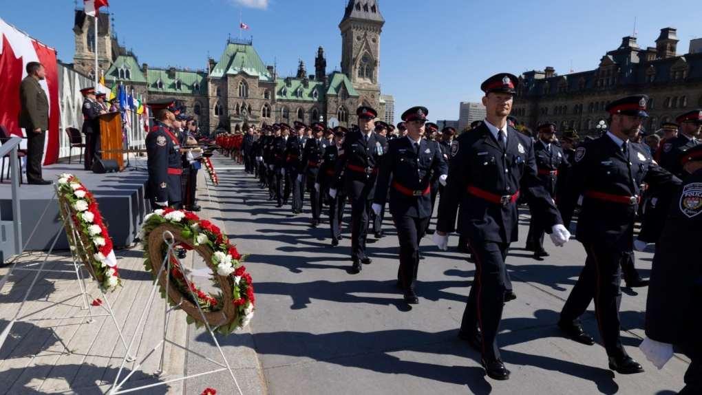 Canadian Police and Peace Officers’ Memorial Service takes place Sunday in Ottawa [Video]