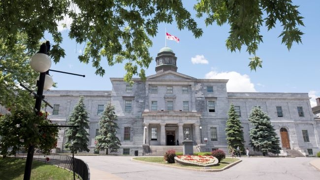 McGill strike: Law faculty suspends strike until Oct. 8 [Video]