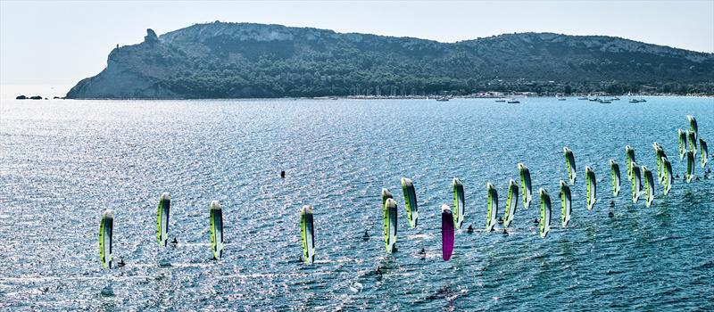 KiteFoil World Series Italy – Preview: KiteFoilers relish a return to Poetto Beach [Video]