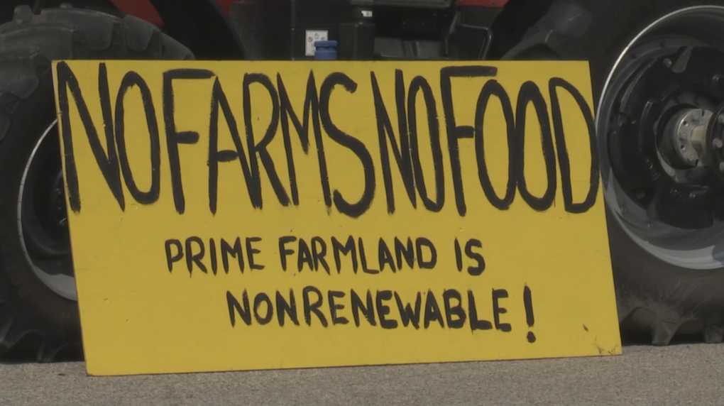 Advocates for Wilmot farmland take their message to International Plowing Match [Video]