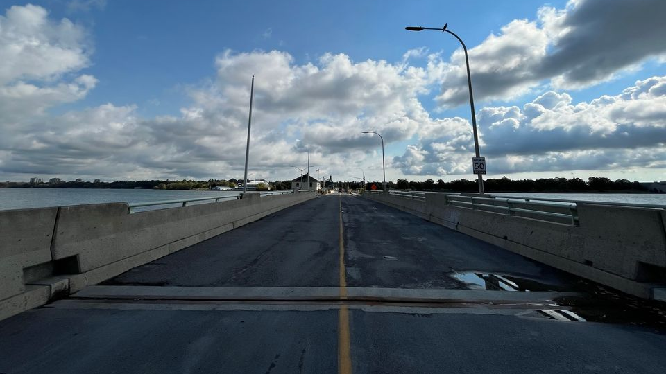 Kingston Traffic: Temporary LaSalle Causeway Bridge set to open Thursday [Video]