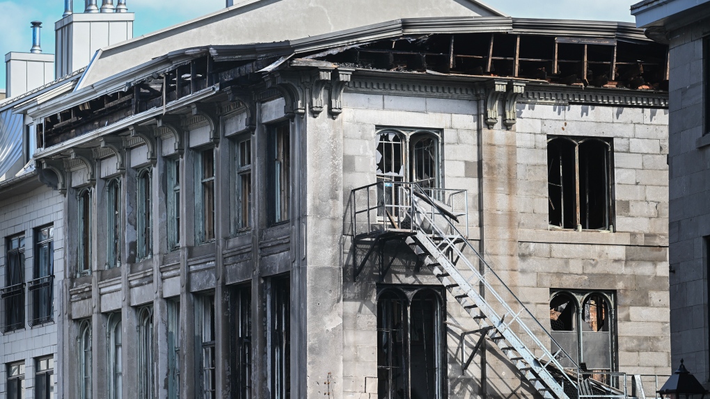 Old Montreal fire: Police identify mom, daughter pulled from rubble [Video]