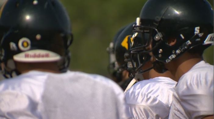 Several shutouts in Friday night Winnipeg high school football games [Video]