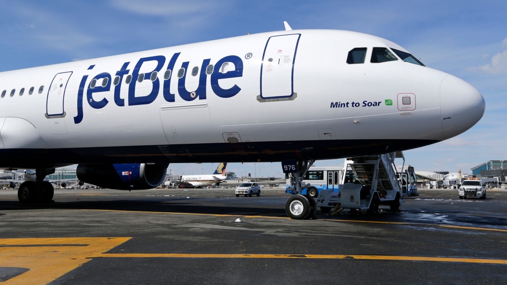 JetBlue drops hot meals for economy passengers [Video]