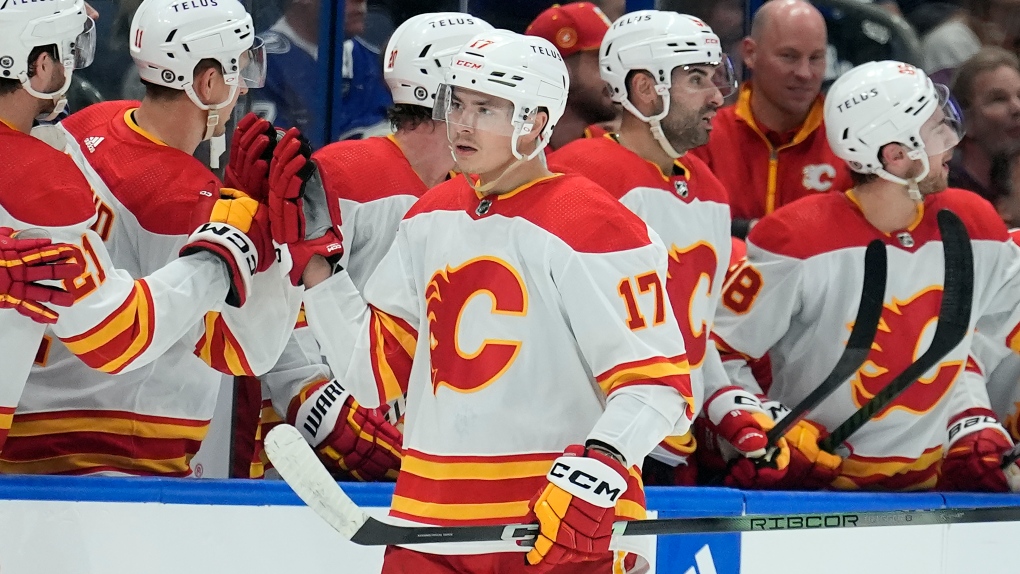 Calgary Flames’ Yegor Sharangovich injured [Video]