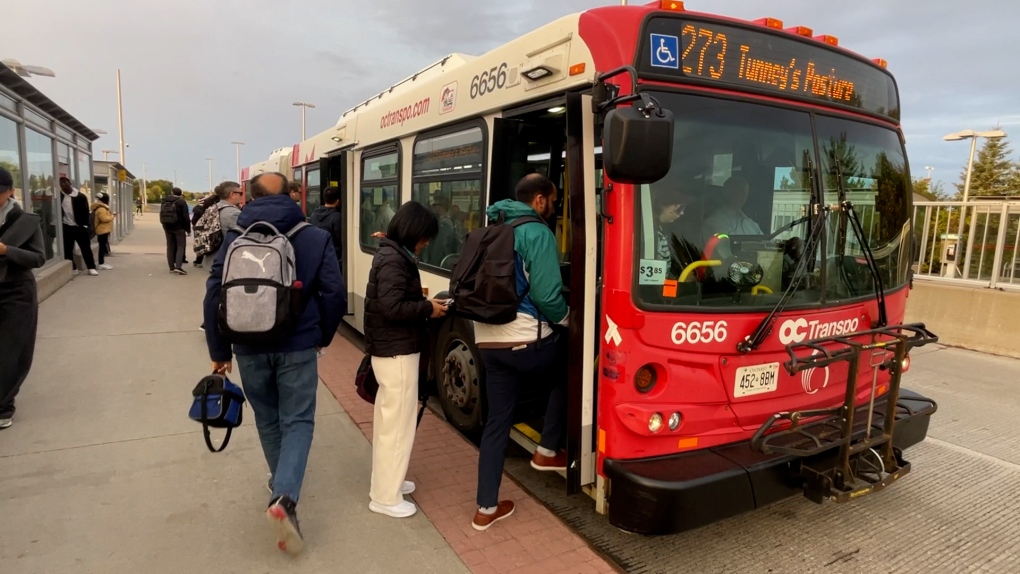 Barrhaven traffic: Here’s how long it takes to commute downtown [Video]