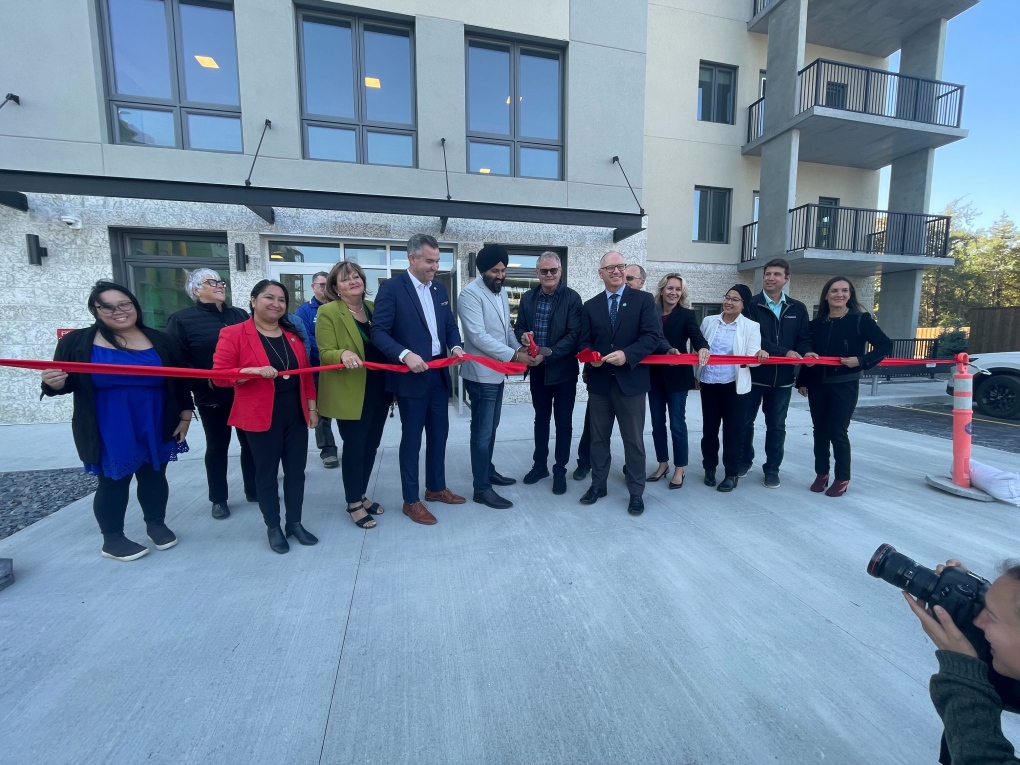 Senior complex opens in Charleswood [Video]