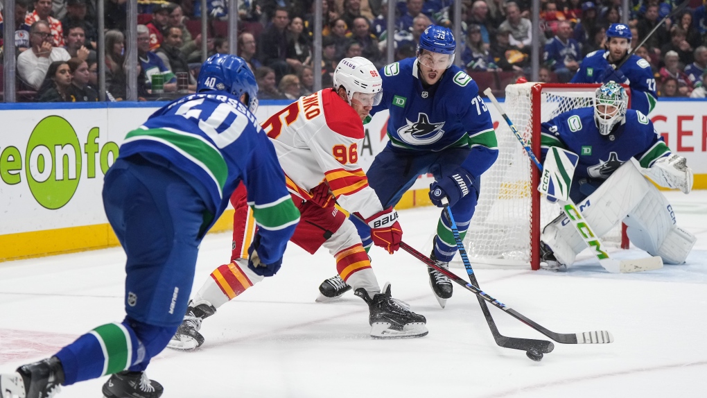 Calgary Flames beat Vancouver Canucks 6-5 [Video]