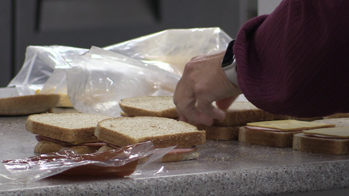 Food banks and soup kitchens in Owen Sound struggle to meet growing demand [Video]