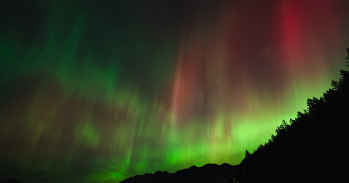 Northern lights put on spectacular display across British Columbia [Video]