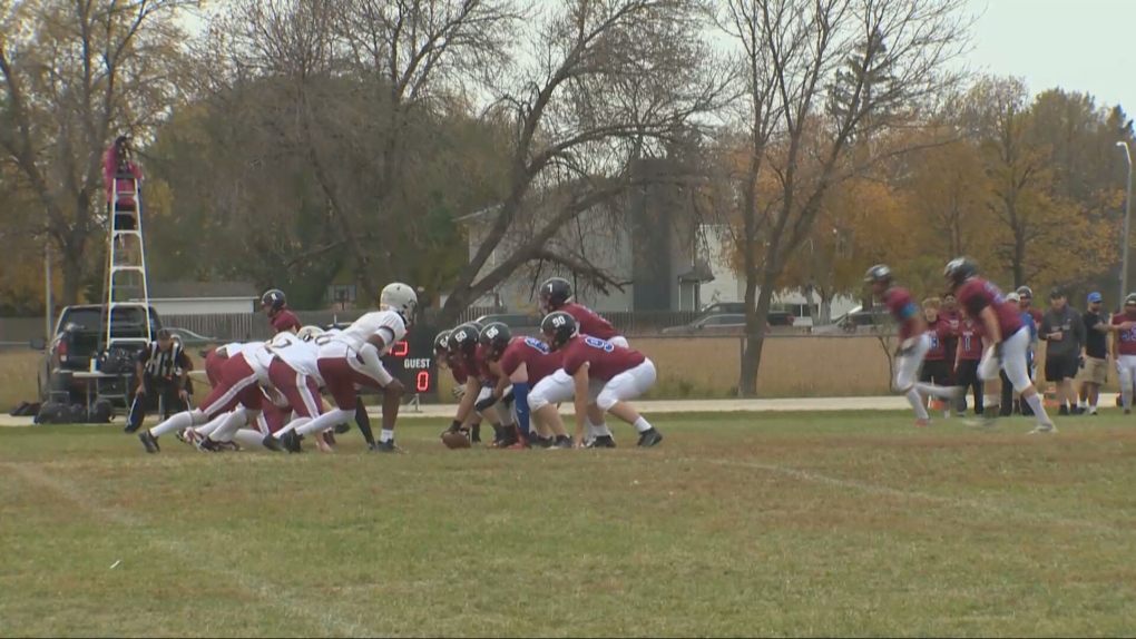 Sturgeon Heights grabs a big win as part of Thursday night high school football action [Video]