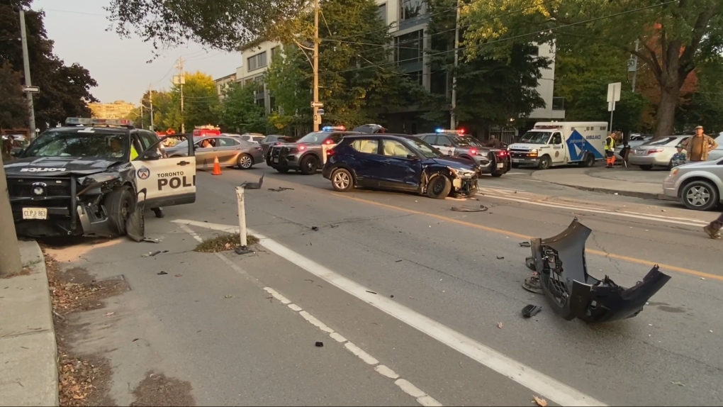 3 Toronto cops injured in separate collisions [Video]