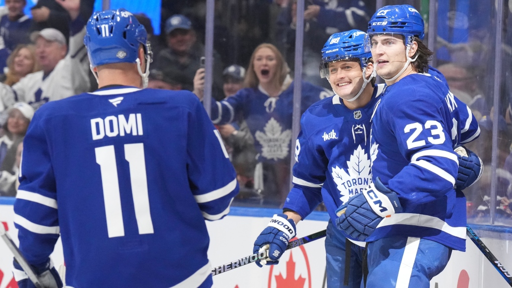 Marner, Maple Leafs top Pittsburgh Penguins 4-2 [Video]