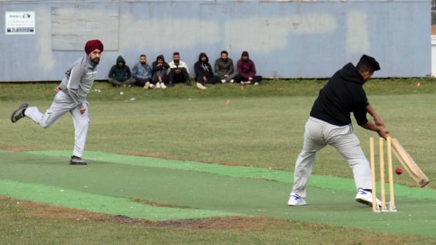 ‘A dream come true’: Cricketers rejoice with 2 new pitches set to open in south Winnipeg this spring [Video]