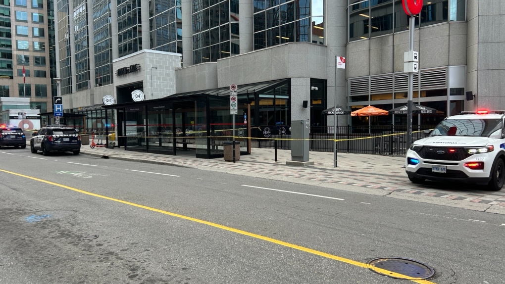 Ottawa police say a man died after being with burns in downtown area [Video]