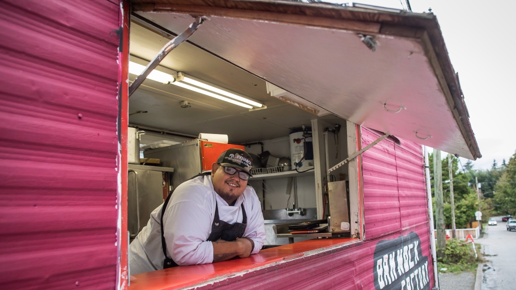 B.C. Indigenous chef introduces cooking classes [Video]