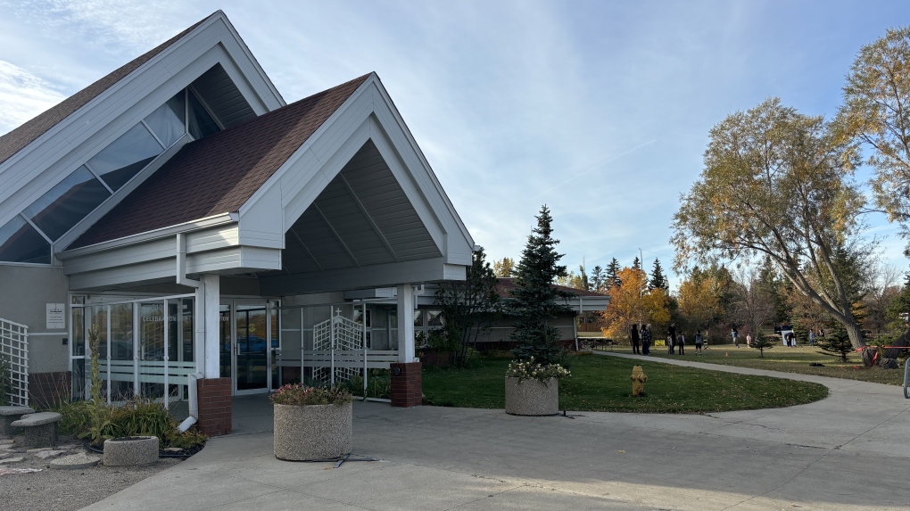 Regina church hosts Thanksgiving for newcomers [Video]