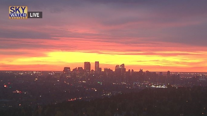 Calgary weather: The heat continues with daytime highs in the low 20s to start the week [Video]