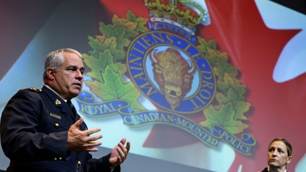 Top Mountie urges Sikh community to come forward as RCMP pushes ahead on India probe [Video]