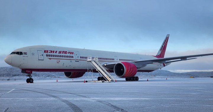 Bomb threat forces Air India flight into emergency landing at Iqaluit airport [Video]