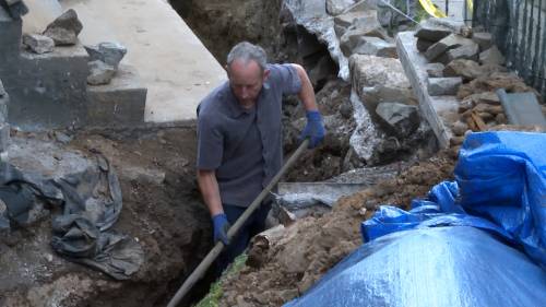 Brockville resident trying to get lead pipe system replaced [Video]