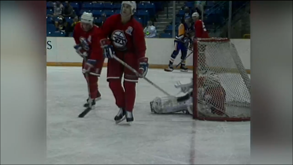 Winnipeg Jets rookies take on the Saskatoon Blades in this 1990 preseason clash [Video]